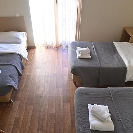 Kentrikon Hotel Chalkida Exterior photo